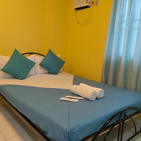 Yellowpad Hotel Davao Luaran gambar